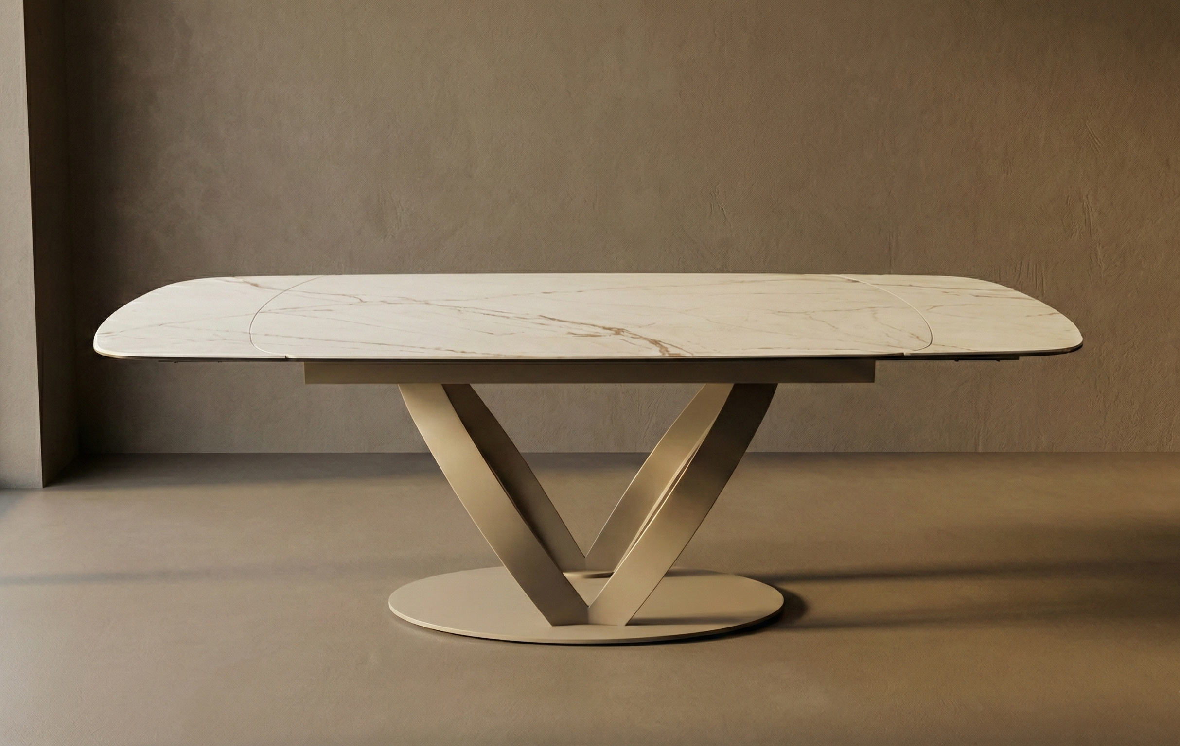 Saturno Dining Table