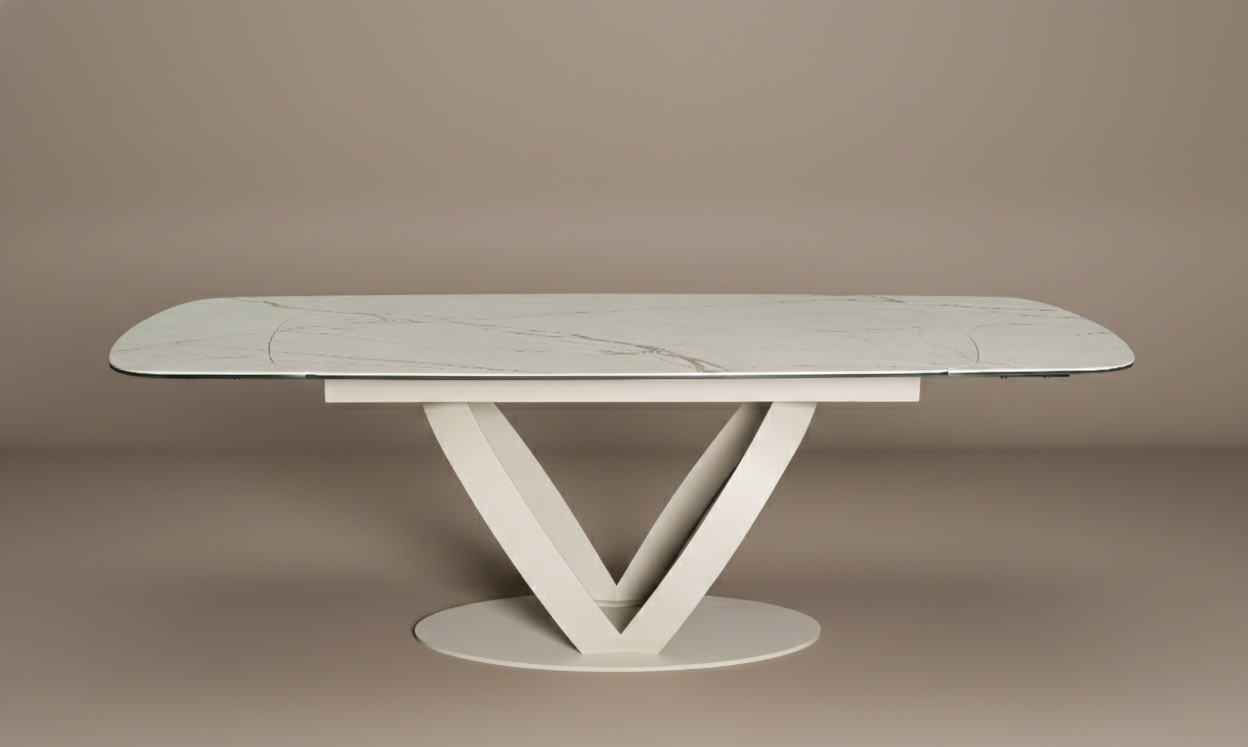 Saturno Dining Table