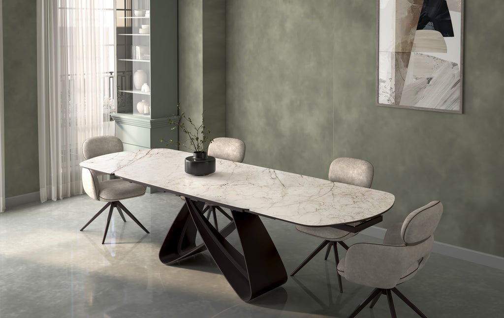 Scala Dining Table